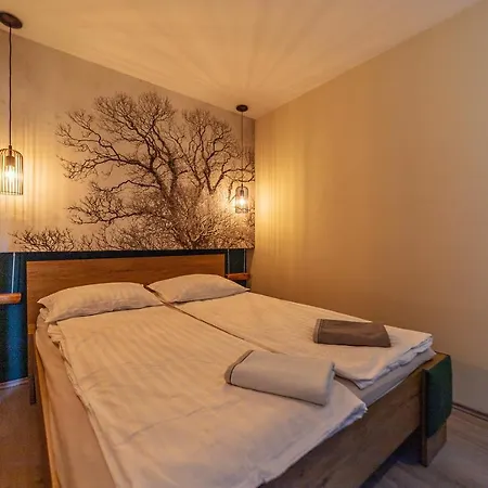 Apartment Designer Stone Amareta